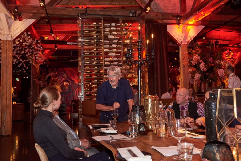 Kaviaar en sherry bij The Harbour Club Amsterdam Oost Proefschrift