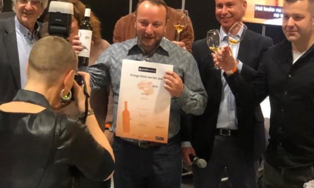 Georgische winnaar Proefschrift Orange Wine Concours