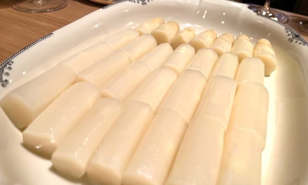 Matchen met asperges