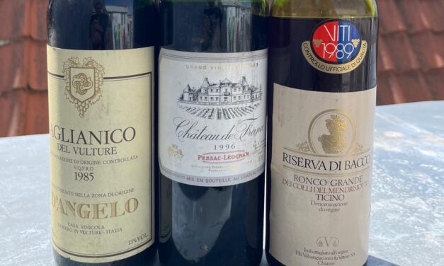 Proefschrift wijnarchieven: Zwitserland, Italië, Frankrijk